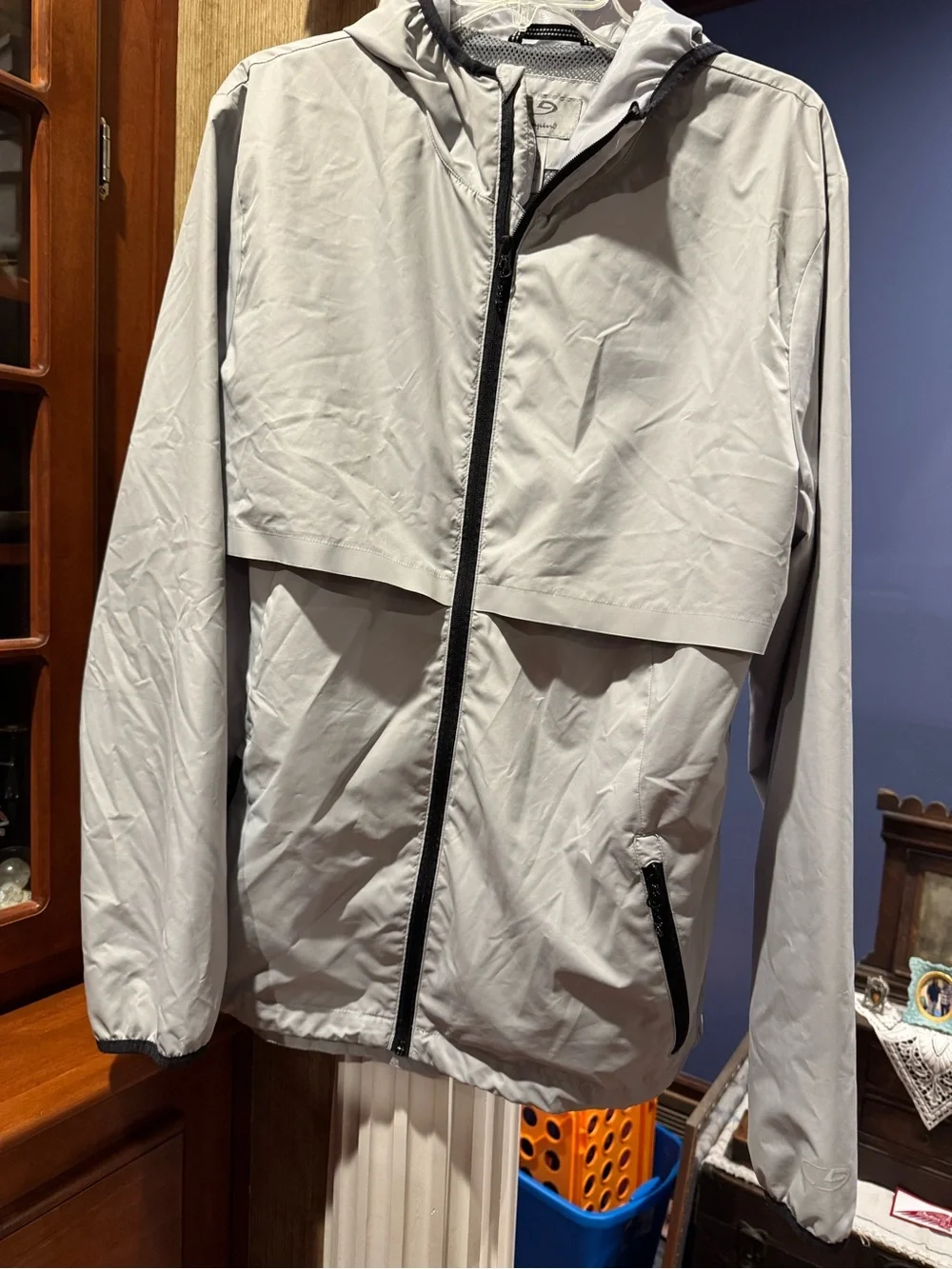 Champion Light Gray Windbreaker Jacket with Black Trim Men’s size Medium